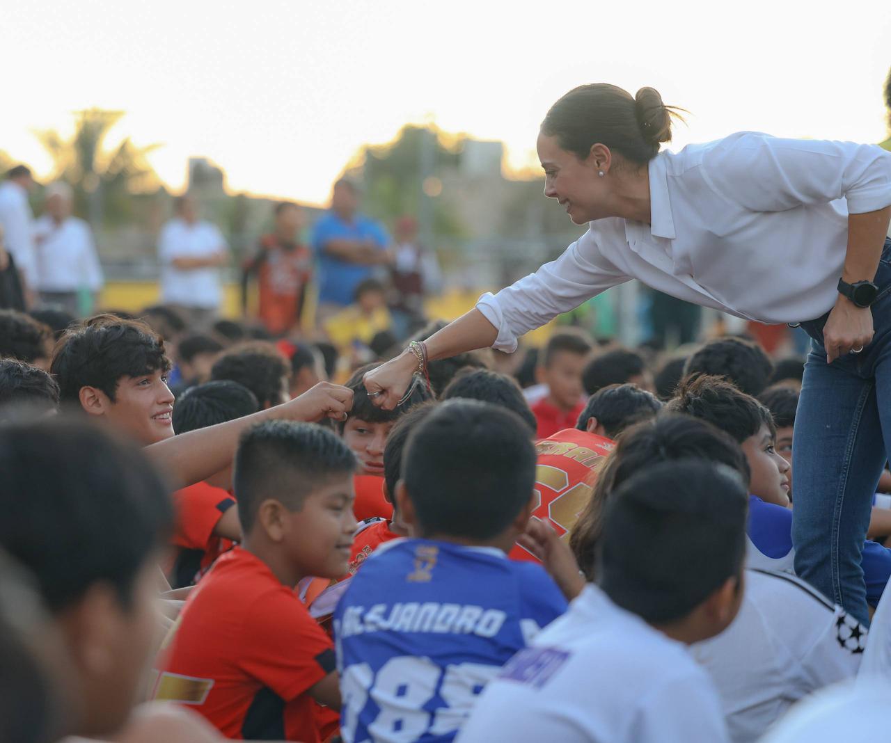 uploads/6/32/01 (2563).Jpeg